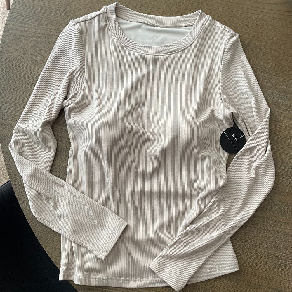Klassy Network Crew Neck Ribbed Long Sleeve Brami Top - Cream, Size Medium - Picture 4 of 4